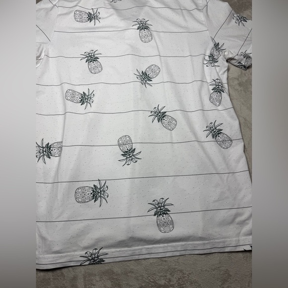 Travis Mathew Men’s Pineapple White Grey Striped Golf Athleisure Polo Size Large - Picture 12 of 15